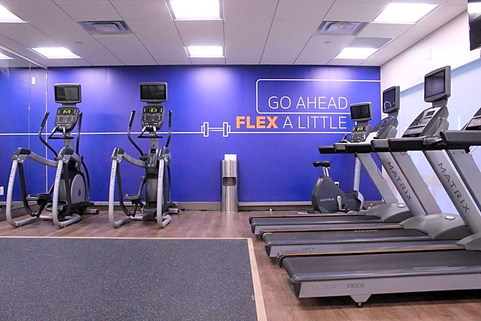 Holiday Inn Express & Suites Roswell By IHG