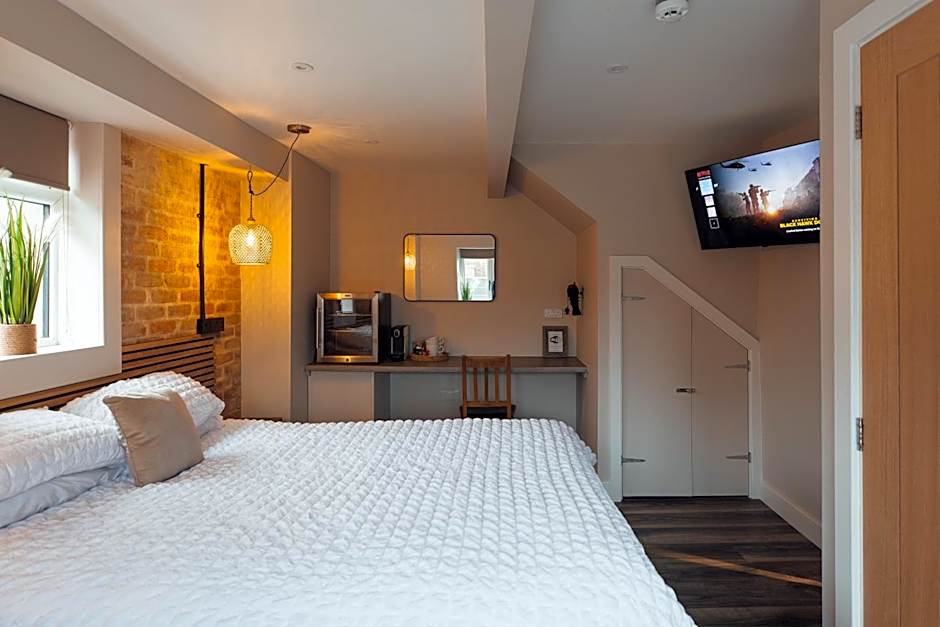 The Dolphin Hotel & Restaurant