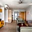 Opal Suites Apartments