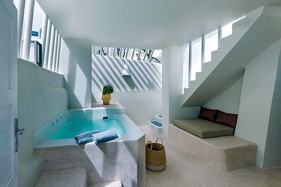 Blue Dolphins Apartments