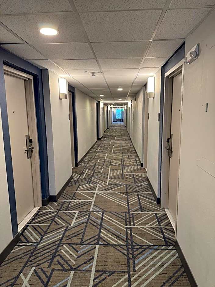Holiday Inn Express Denver Central - North