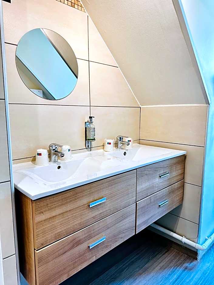 Hôtel Restaurant Le Repère