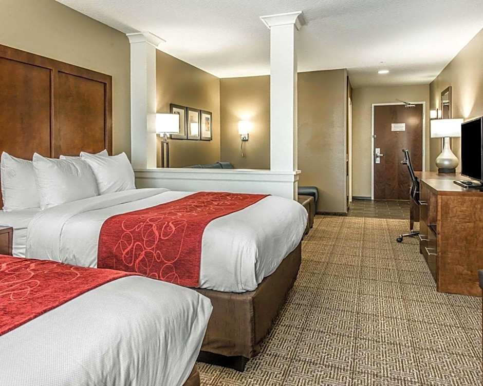 Comfort Suites Dunnellon near Rainbow Springs