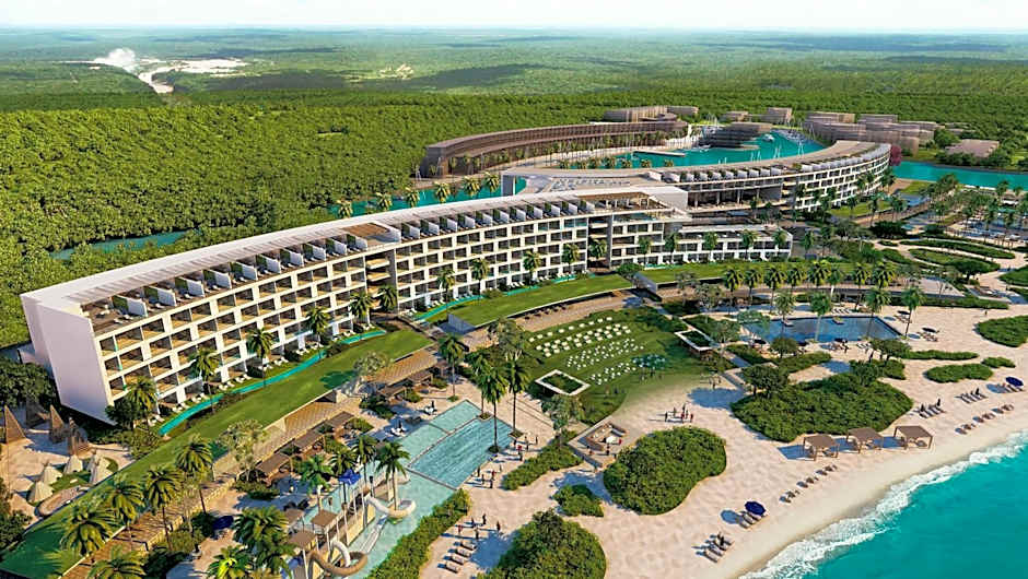 SLS Playa Mujeres