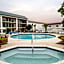 Econo Lodge Inn & Suites Foley-North Gulf Shores
