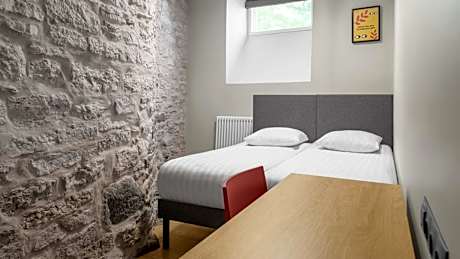 Basement Double room