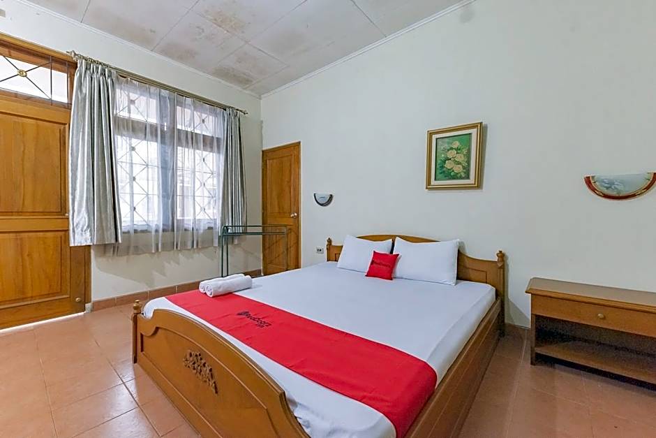 RedDoorz Plus @ Wisma Kenanga Sukabumi
