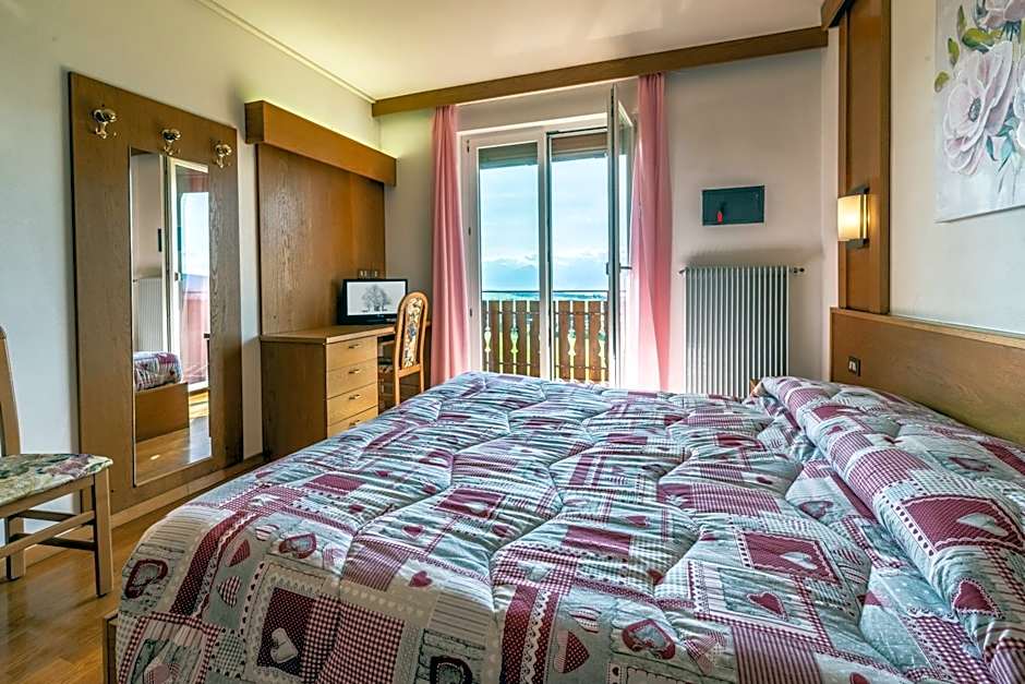 Albergo Bucaneve
