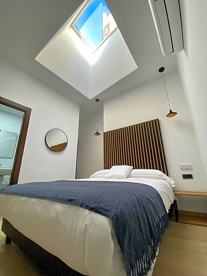 Evenia Alcala Boutique