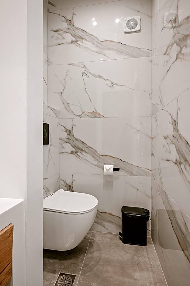 Plānis Str Urban Suites by Semavί