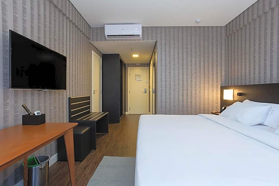 Hilton Garden Inn Praia Brava