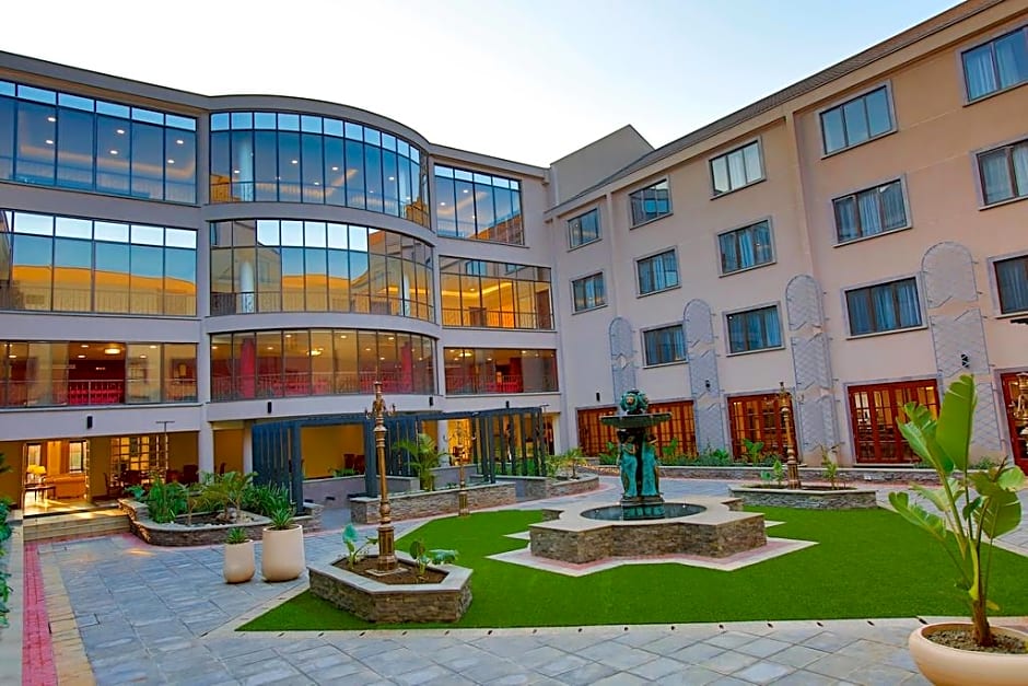 Sarova Woodlands Hotel & Spa