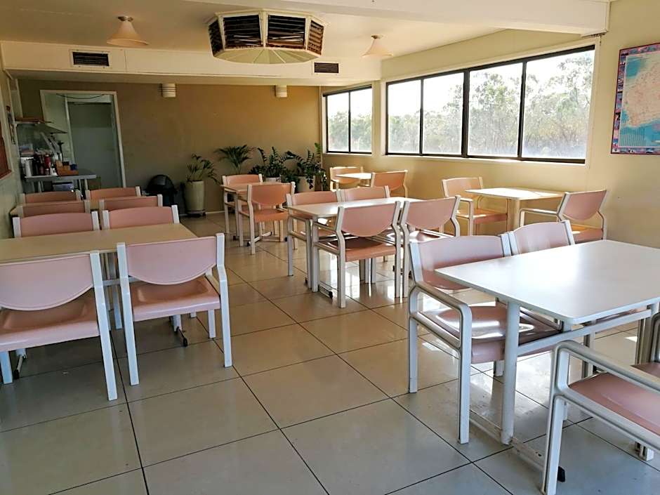 Augathella Motel & Caravan Park