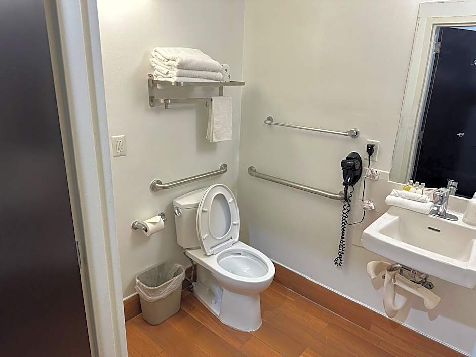 Feather Factory Hotel