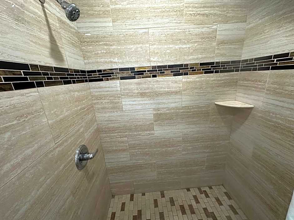 Town and Country Inn