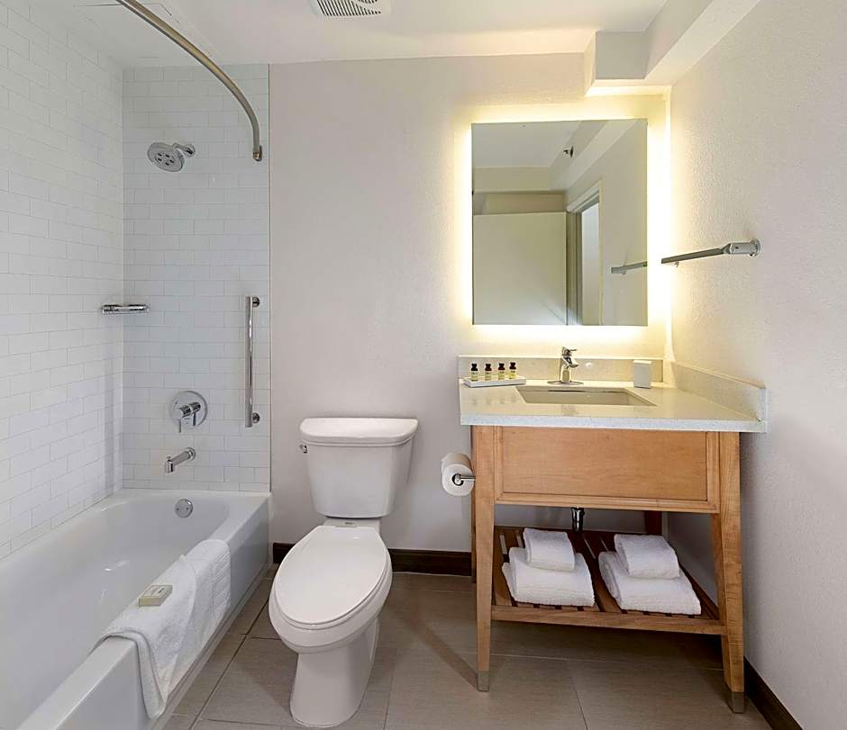 The Wayfarer San Luis Obispo, Tapestry Collection by Hilton