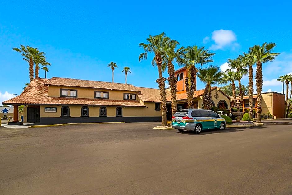 Quality Inn & Suites Goodyear - Phoenix West