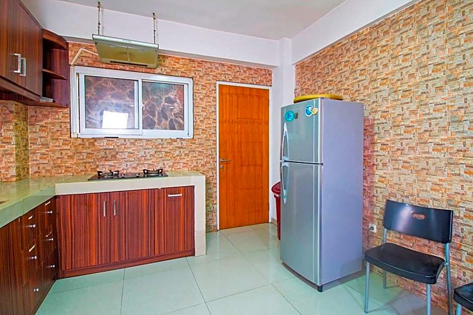 RedDoorz Near Cilandak Town Square