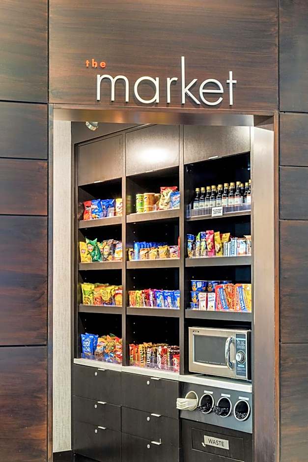 Courtyard by Marriott Boston Waltham