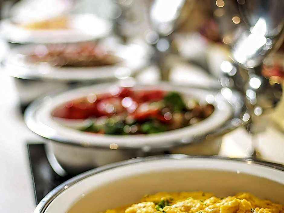 Hotel Ibis World Square