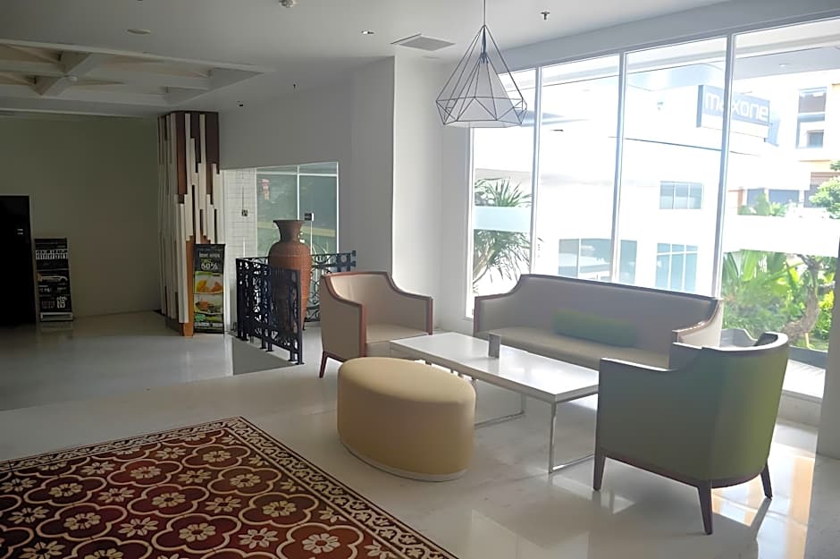 Maxonehotels At Glodok