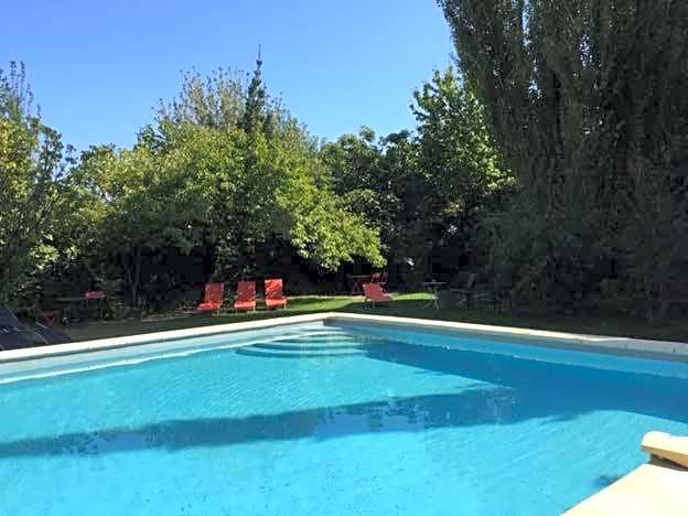 Les Aiguières en Provence