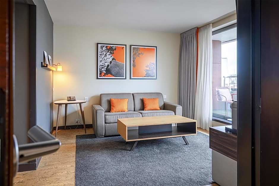 DoubleTree by Hilton Paris Boulogne