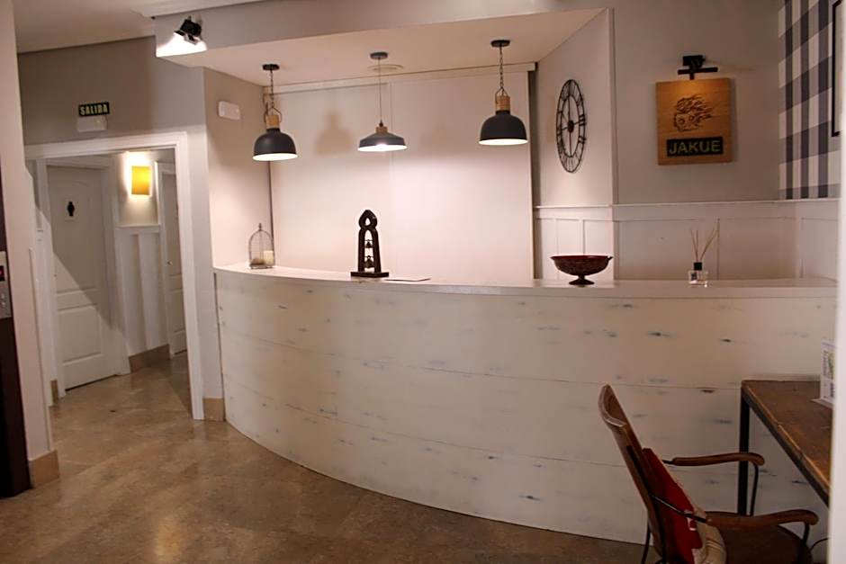 Hotel Jakue