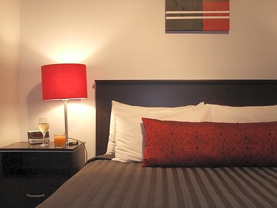 ASURE 83 By The Sea Motor Lodge