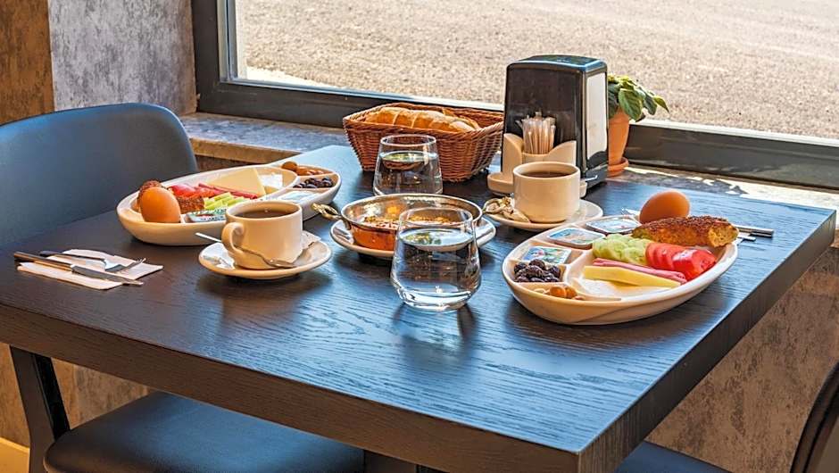 Gorukle Alpas Yasam Hotel