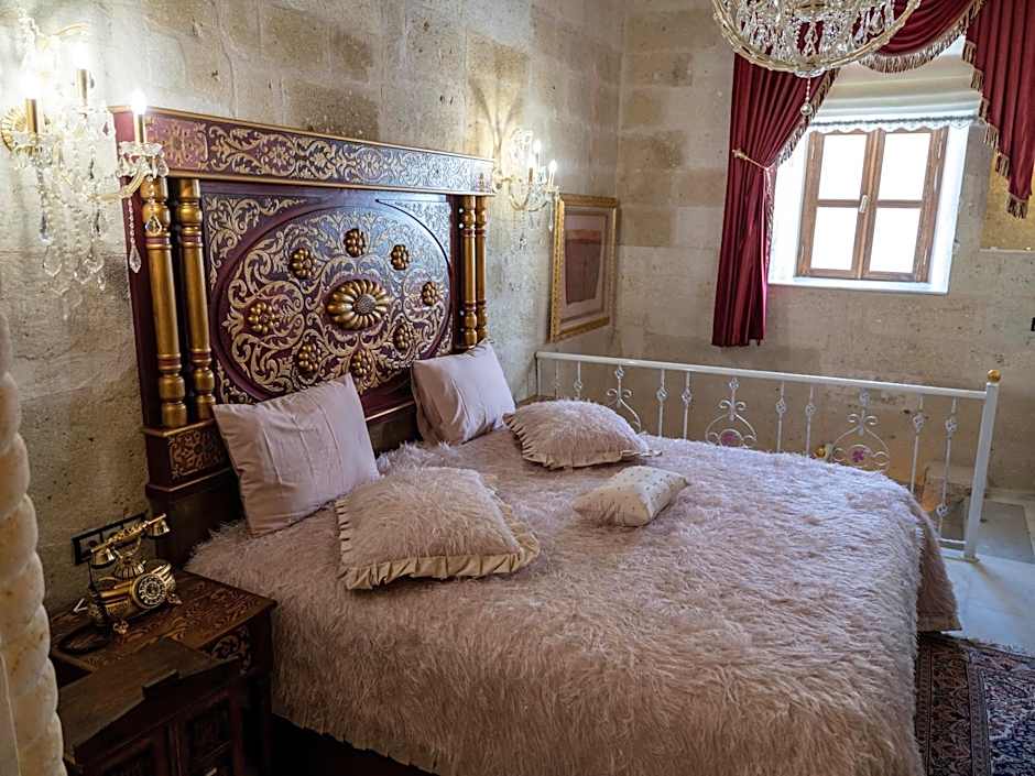 Elika Cave Suites & Spa