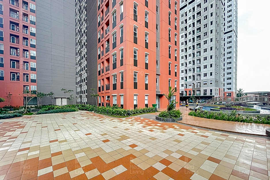 RedLiving Apartemen Transpark Juanda - F88 Tower Jade