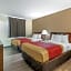 Econo Lodge Inn & Suites Fairgrounds