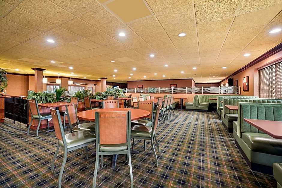 Quality Inn & Suites Syracuse Fairgrounds