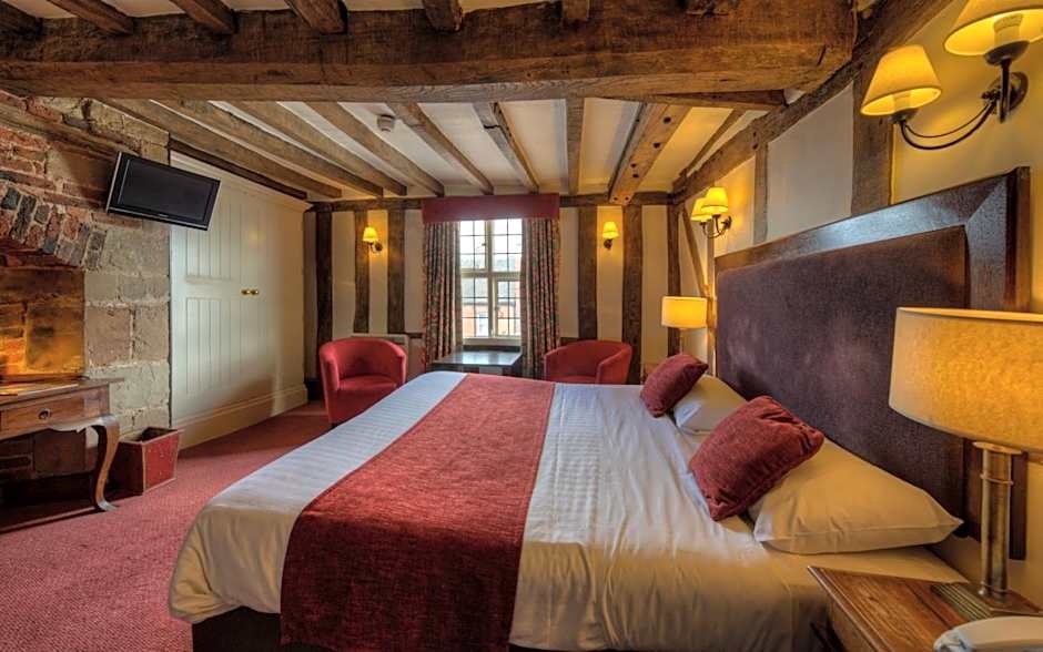 Dog & Partridge by Chef & Brewer Collection