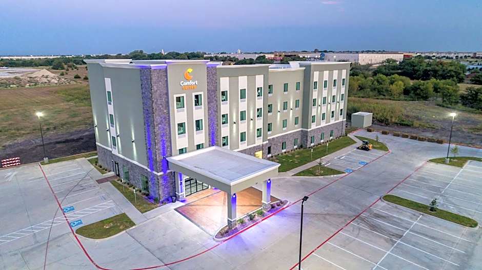 Comfort Suites DeSoto Dallas South