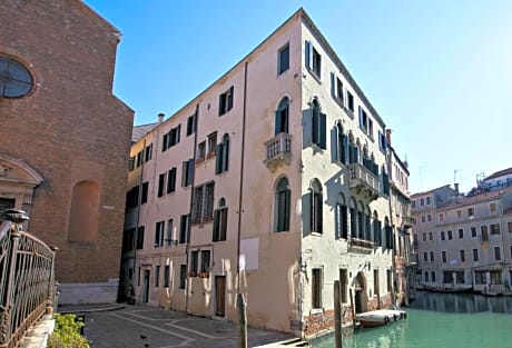 Residence Ca' Foscolo