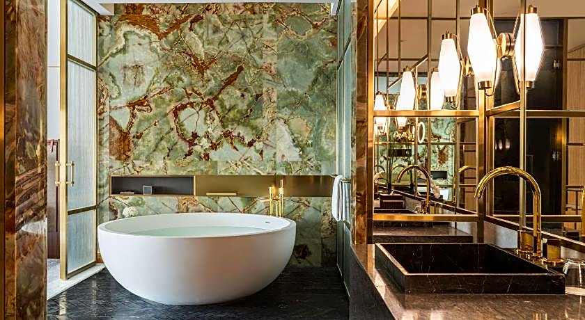 Conrad By Hilton Shenyang