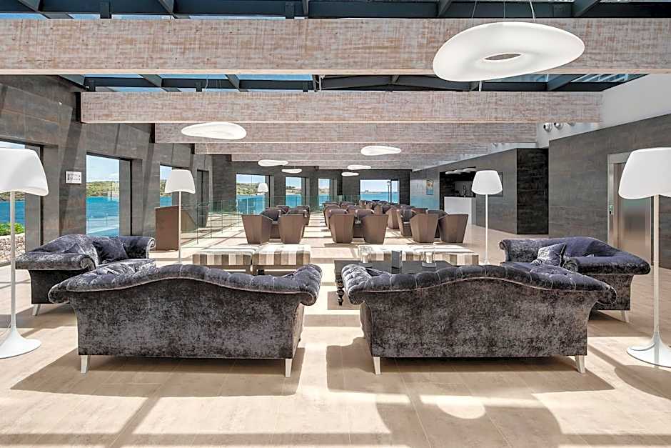 Barceló Hamilton Menorca Adults Only