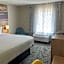 Days Inn by Wyndham Des Moines-West Clive