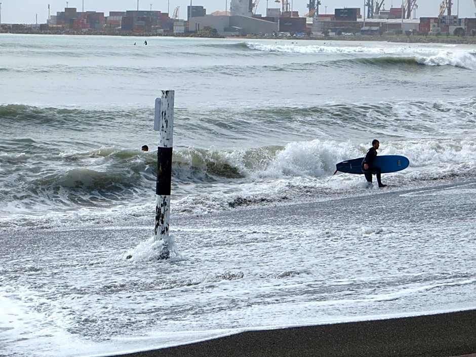 Harbour View Motel on Ahuriri Beach in Napier NZ with sea view suites