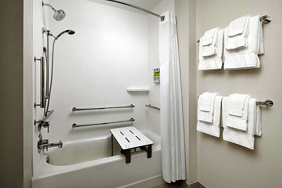 Holiday Inn Express & Suites Gulf Breeze - Pensacola Area By IHG