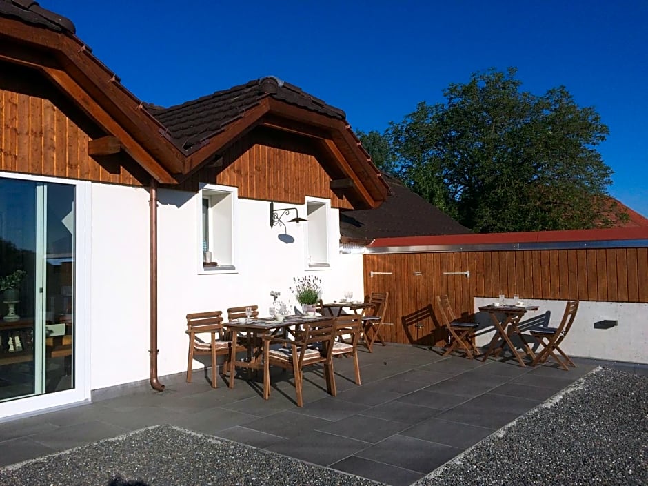B&B Friedau