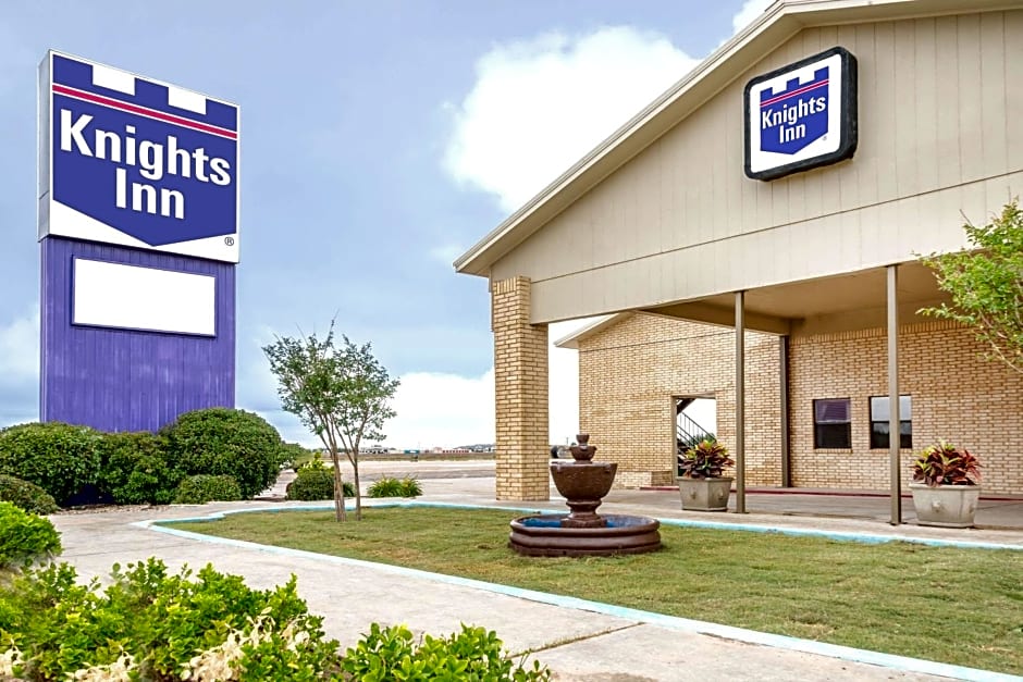 Knights Inn - Slaton