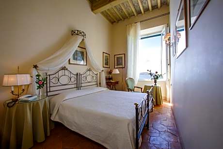 Small Deluxe Double Room with Sea View