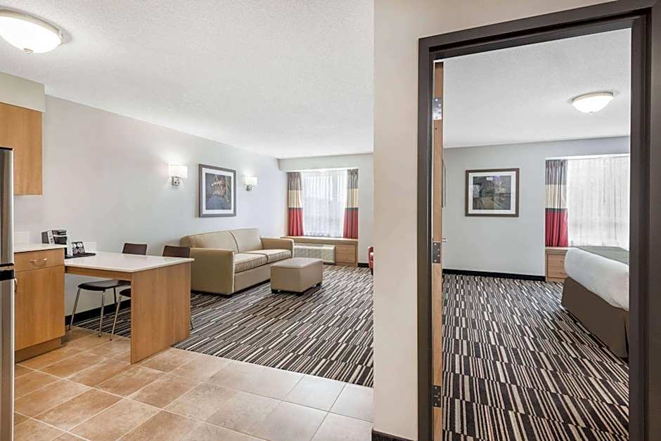 Microtel Inn & Suites by Wyndham Sudbury