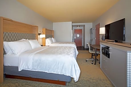 Standard Queen Room with Two Queen Beds