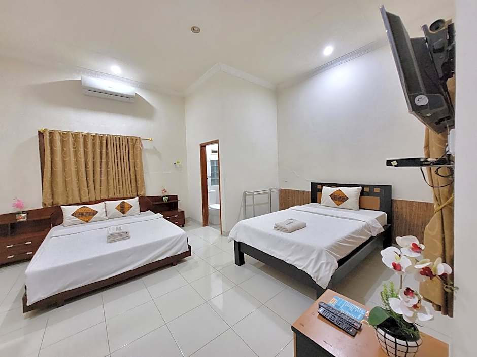 Ndalem Katong Guest House Ponorogo