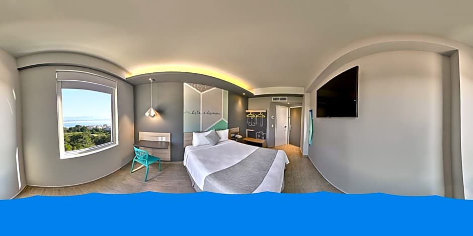 One Acapulco Diamante