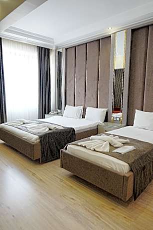 Triple - 1 Double + 1 Single Bed